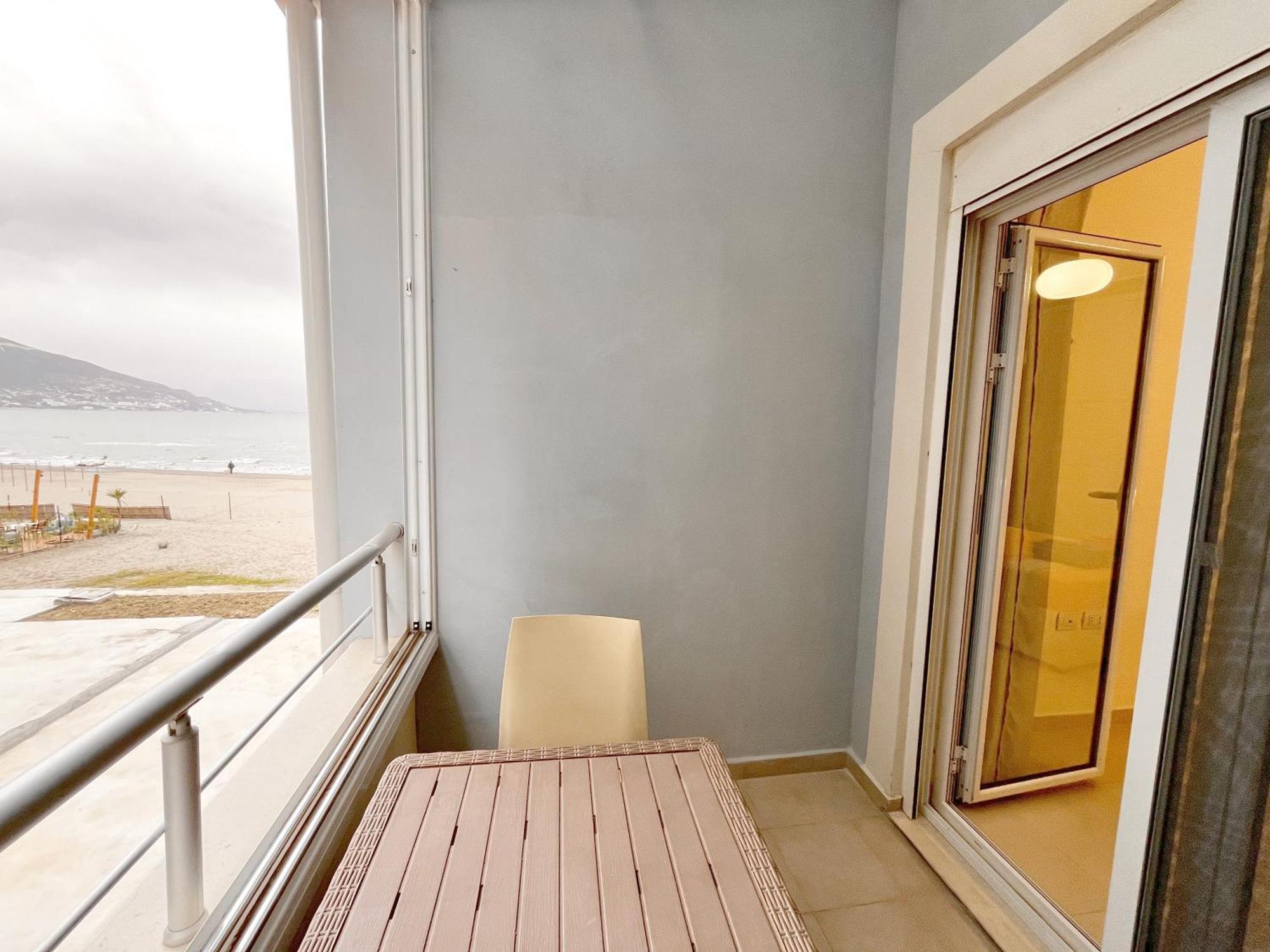 Blue Horizon Apartament Wlora